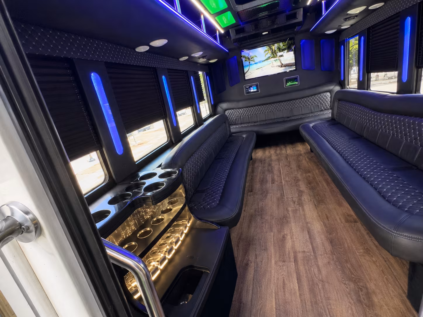 Galveston Birthday, Sweet 16, & Quinceañera Party Bus Rentals