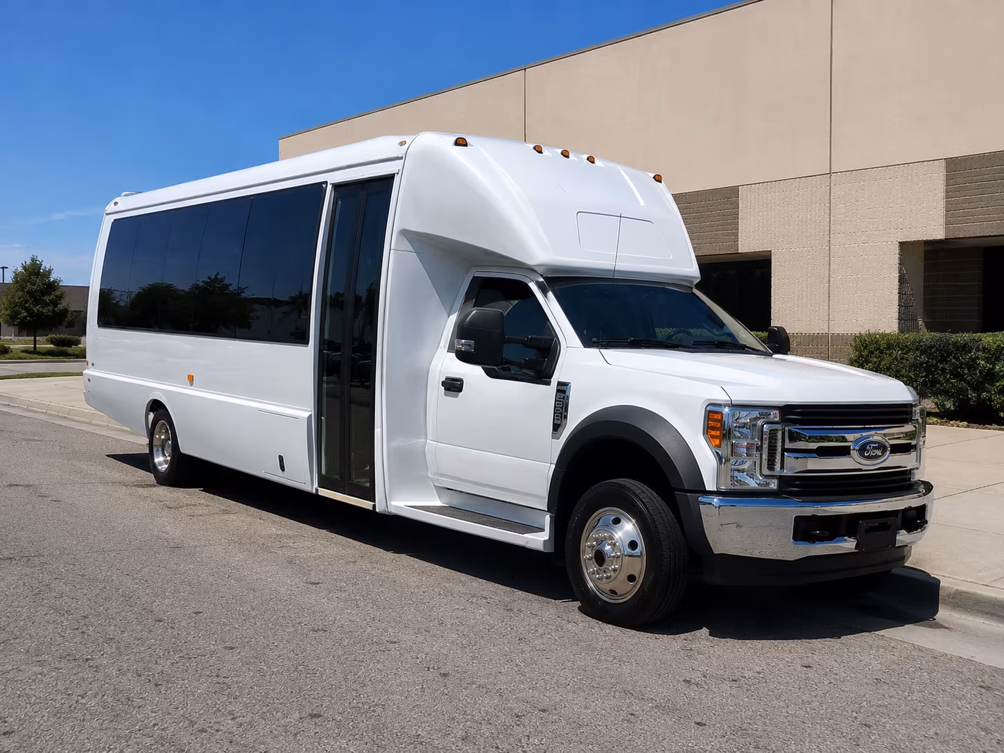 Houston Airport Shuttle & Transportation party bus exterior
