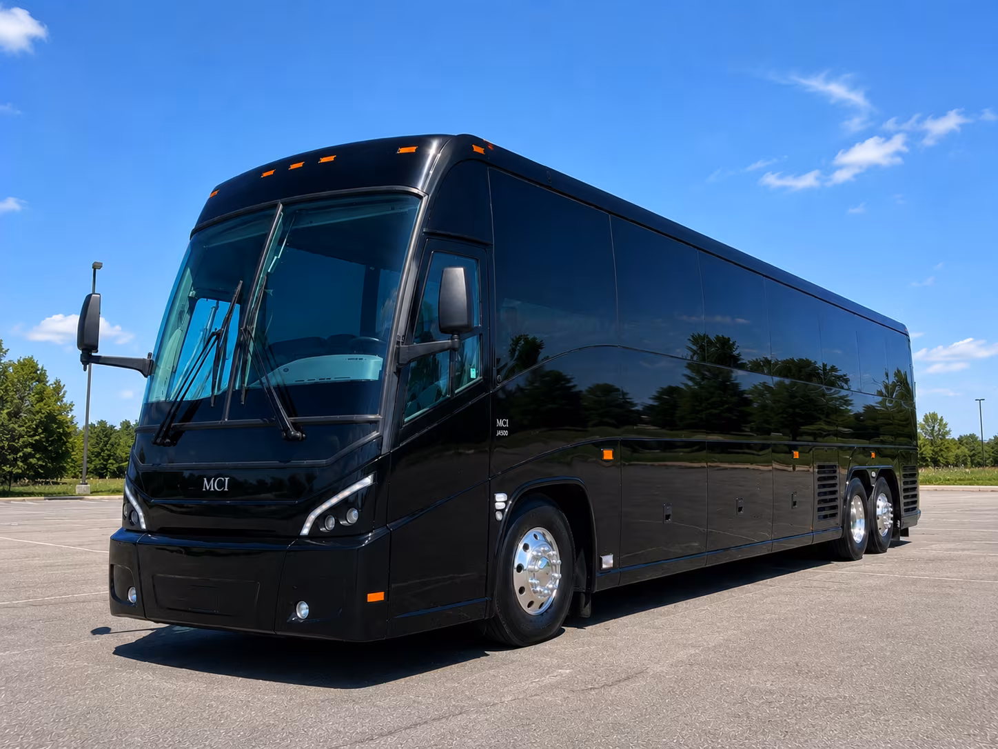 Houston Airport Shuttle & Transportation party bus exterior