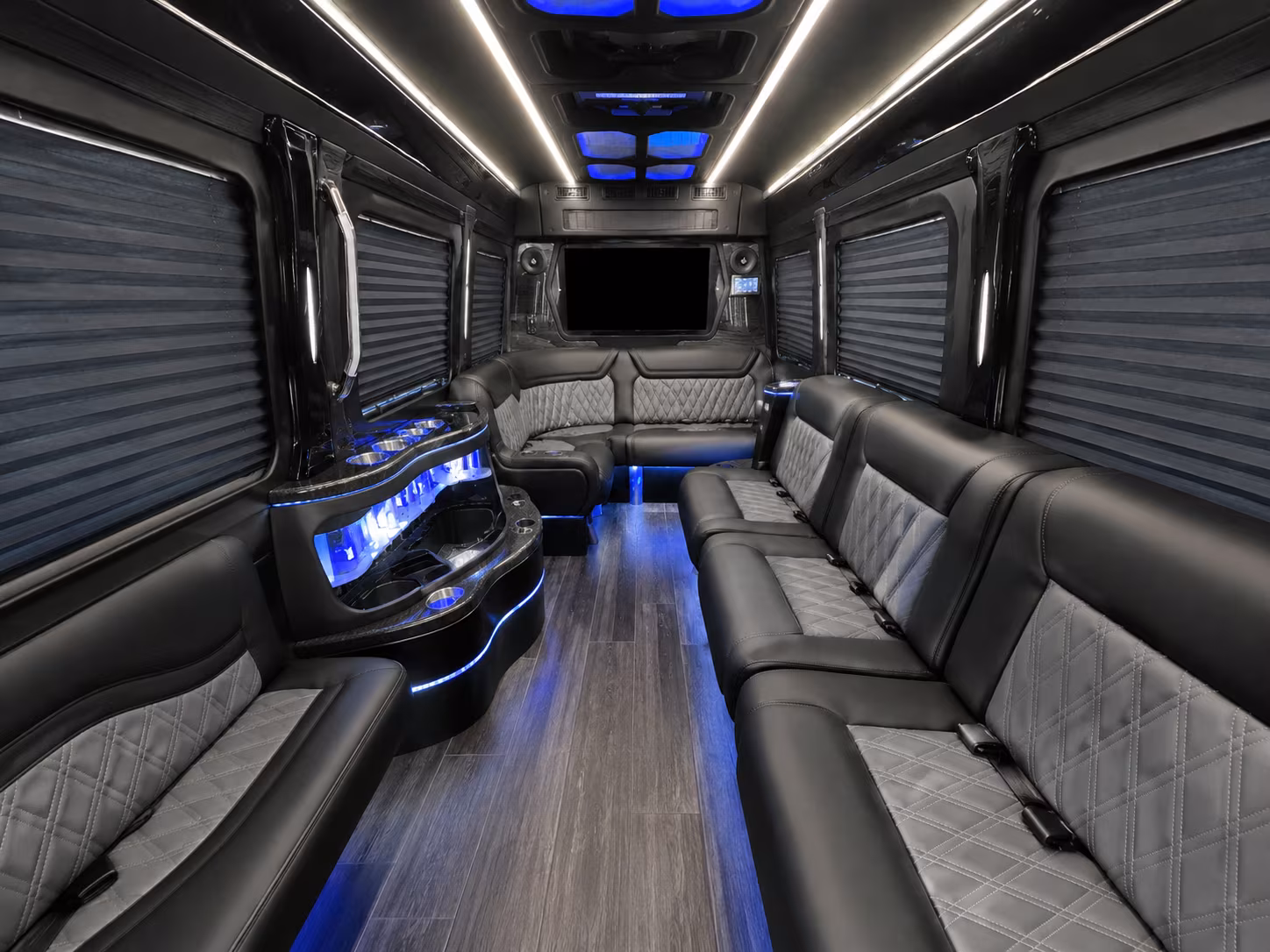 Houston Airport Shuttle & Transportation party bus exterior