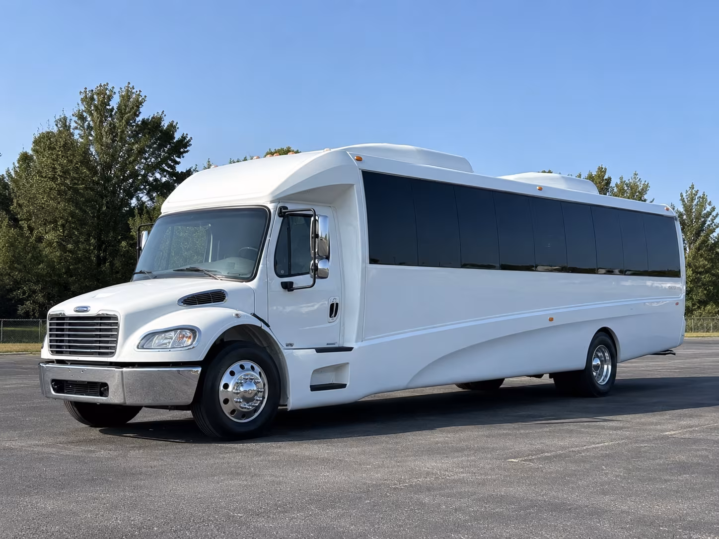 Houston Birthday, Sweet 16, & Quinceañera Transportation party bus exterior
