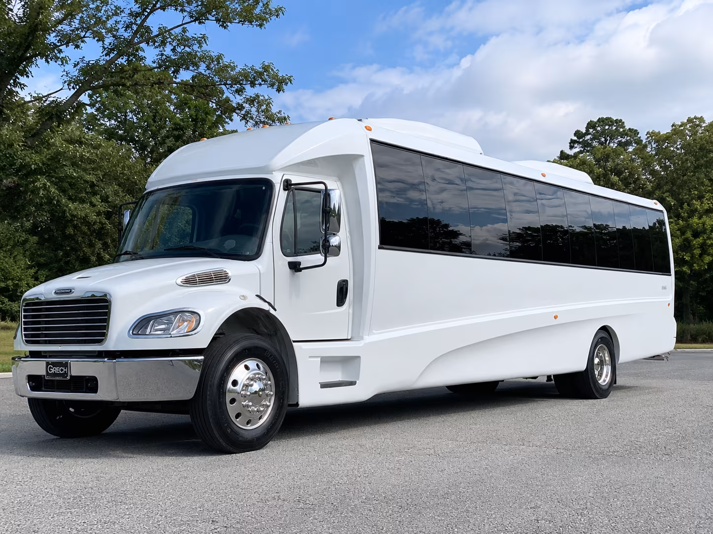 Houston Winery Tour & Pub Crawl Transportation party bus exterior