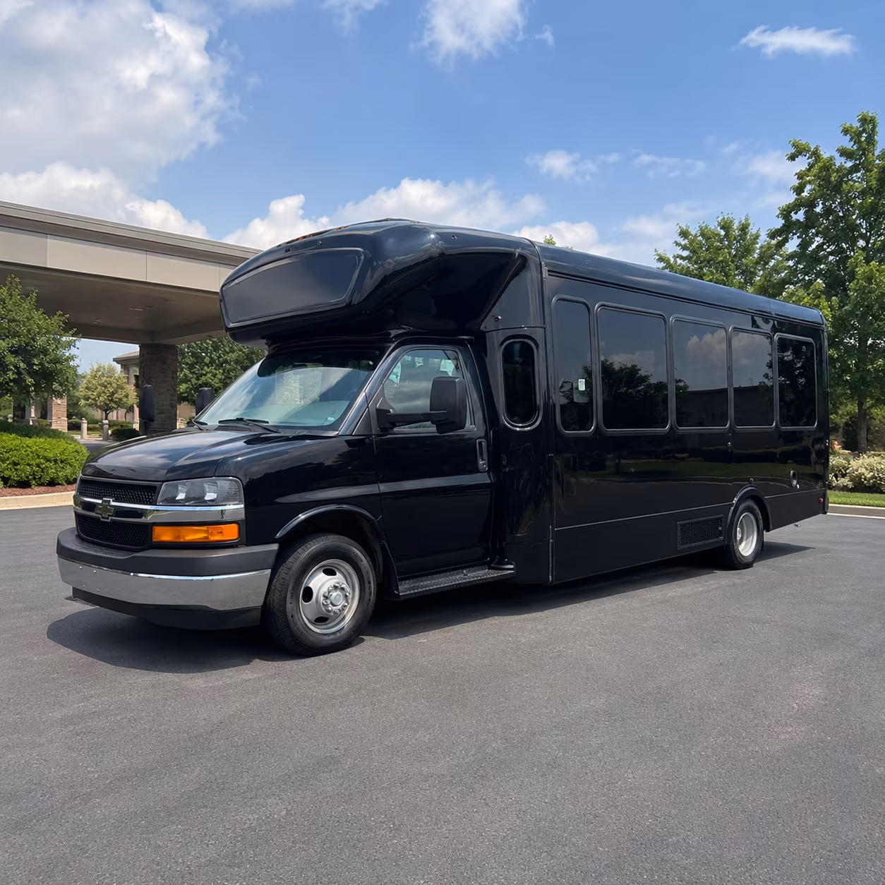 Houston Winery Tour & Pub Crawl Transportation party bus exterior