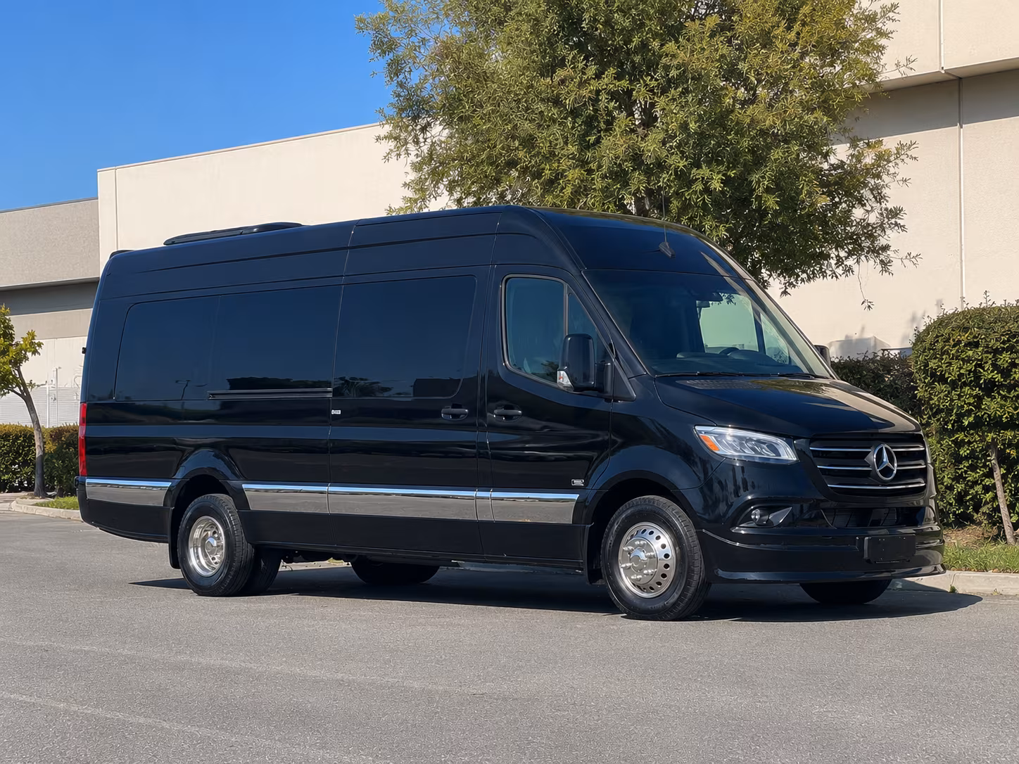 Pasadena Wedding Transportation & Shuttle Service